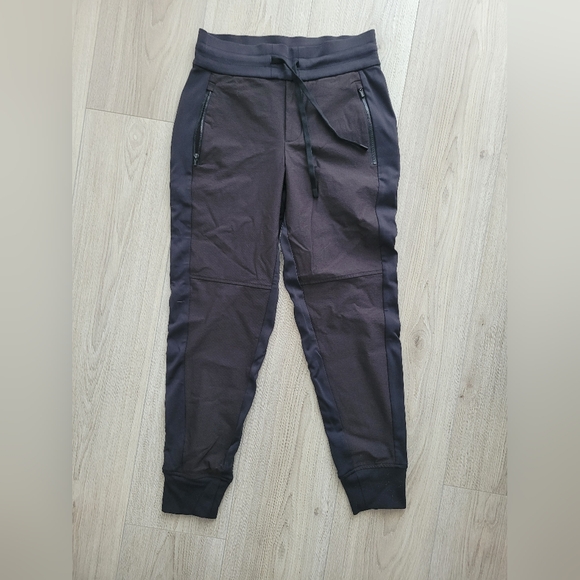 Athleta - Headlands Hybrid Mid Rise Jogger - Picture 1 of 3
